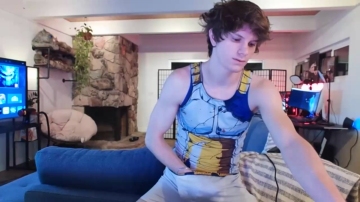 Shanehall  06-08-2021 video biglips